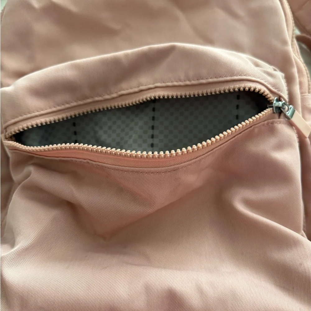 Pink Backpack - Picture 4 of 4